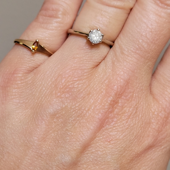 Vintage 9k White gold Diamond solitaire ring - Picture 4 of 9